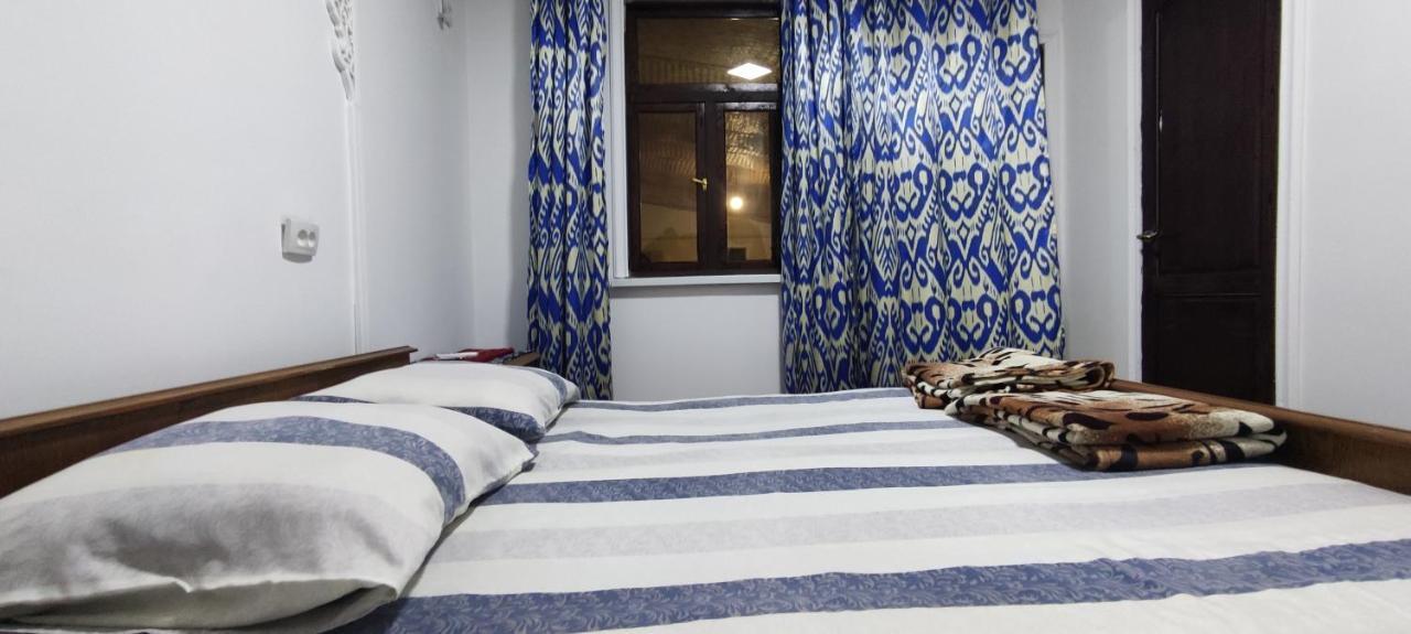 Diyor Hostel บูคารา ภายนอก รูปภาพ