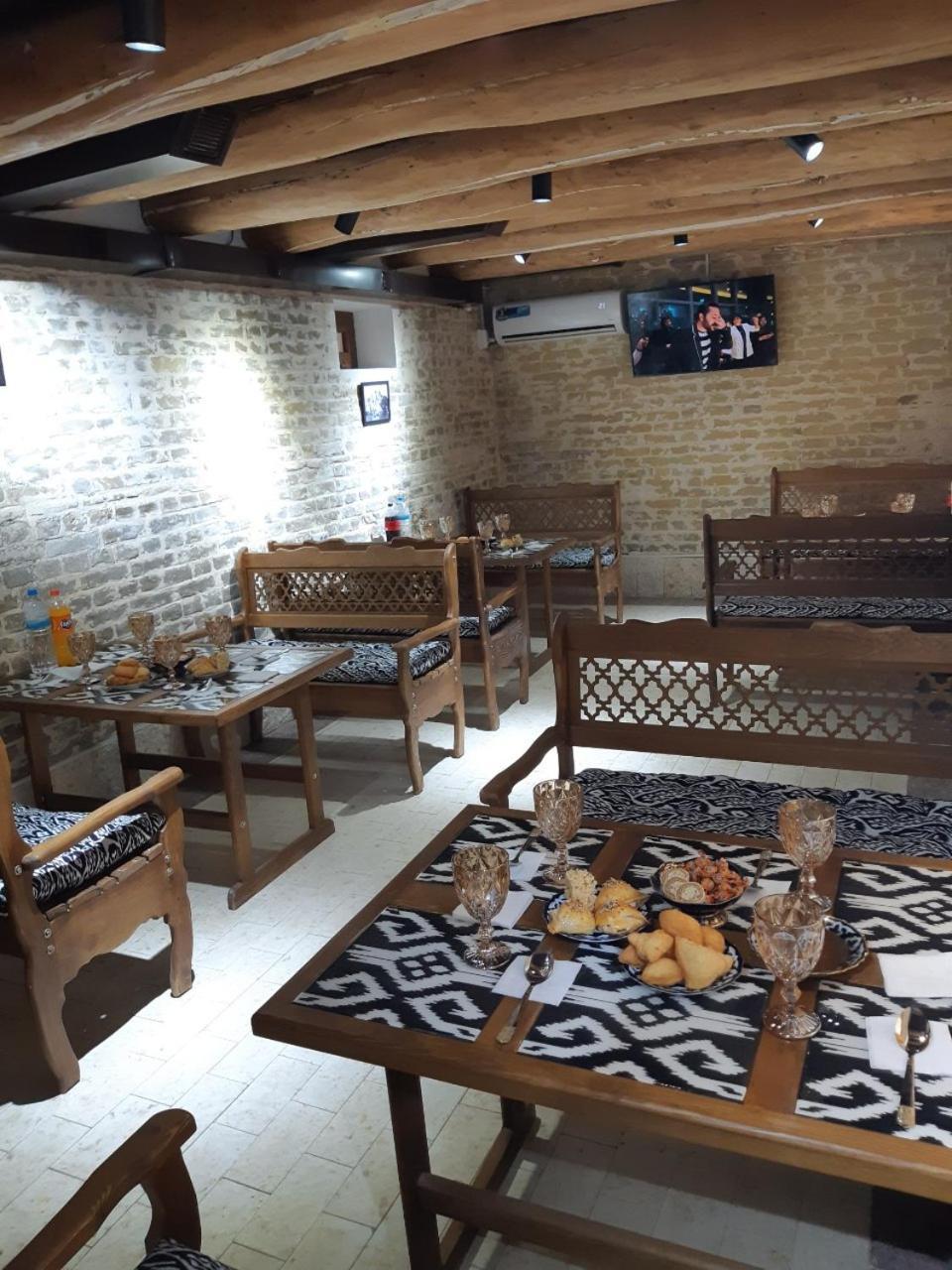 Diyor Hostel บูคารา ภายนอก รูปภาพ