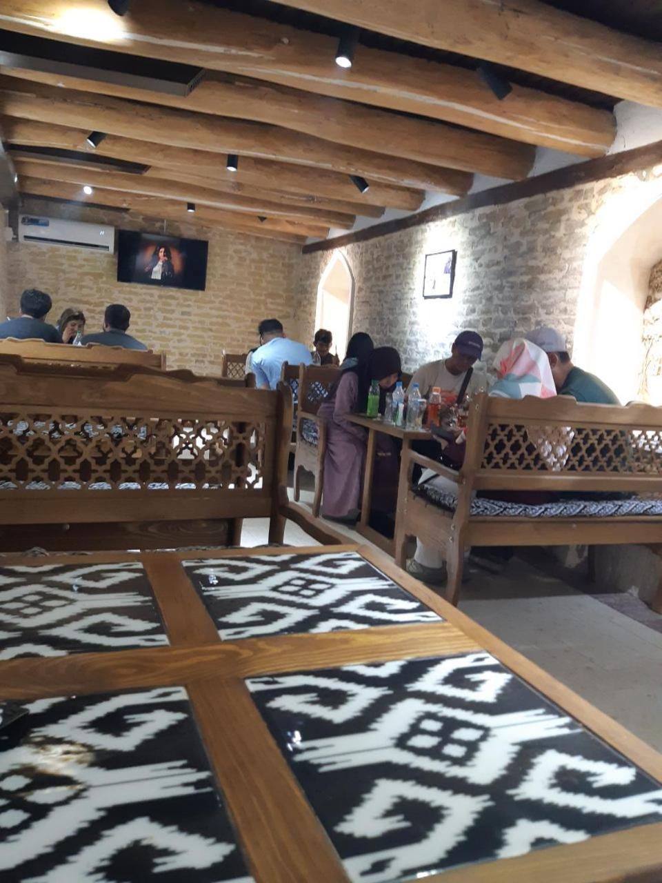 Diyor Hostel บูคารา ภายนอก รูปภาพ