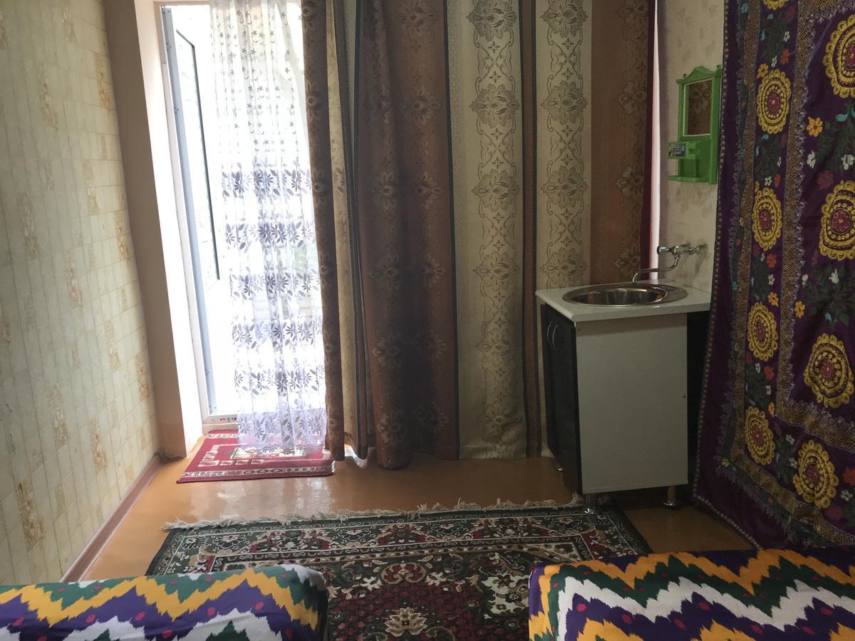 Diyor Hostel บูคารา ภายนอก รูปภาพ