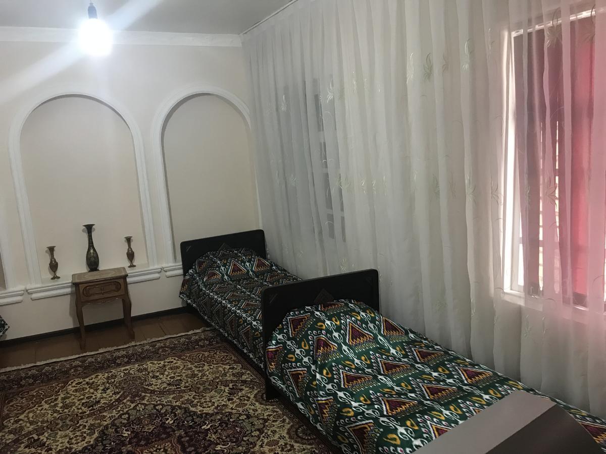 Diyor Hostel บูคารา ภายนอก รูปภาพ
