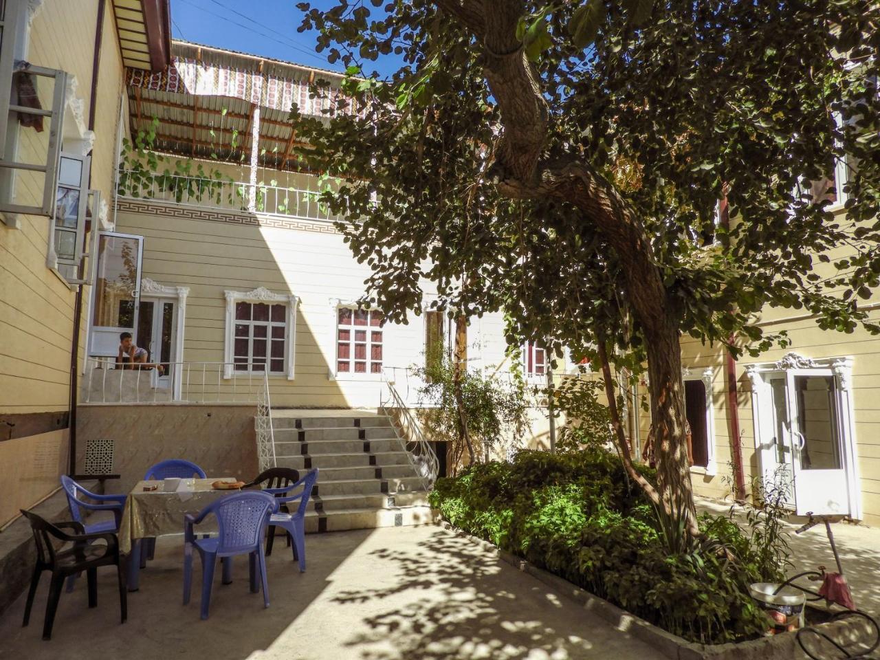 Diyor Hostel บูคารา ภายนอก รูปภาพ
